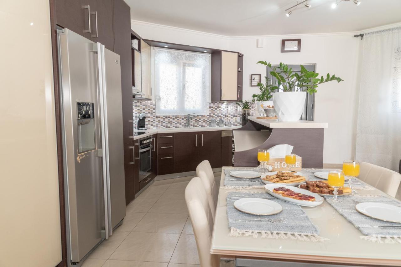 Sunny Hideaway Residence Close To The Nature Argoulidhes Bagian luar foto